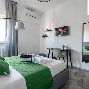 Appartamento Annamaria - Station Charming, Bari